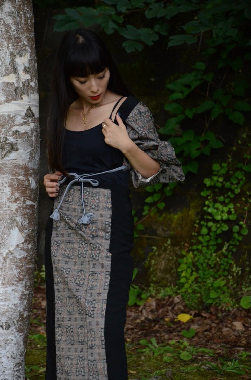 Only 1 piece, on a first-come-first-served basis.Kimono long sleeve  and wrap skirt set「紬Tumugi」